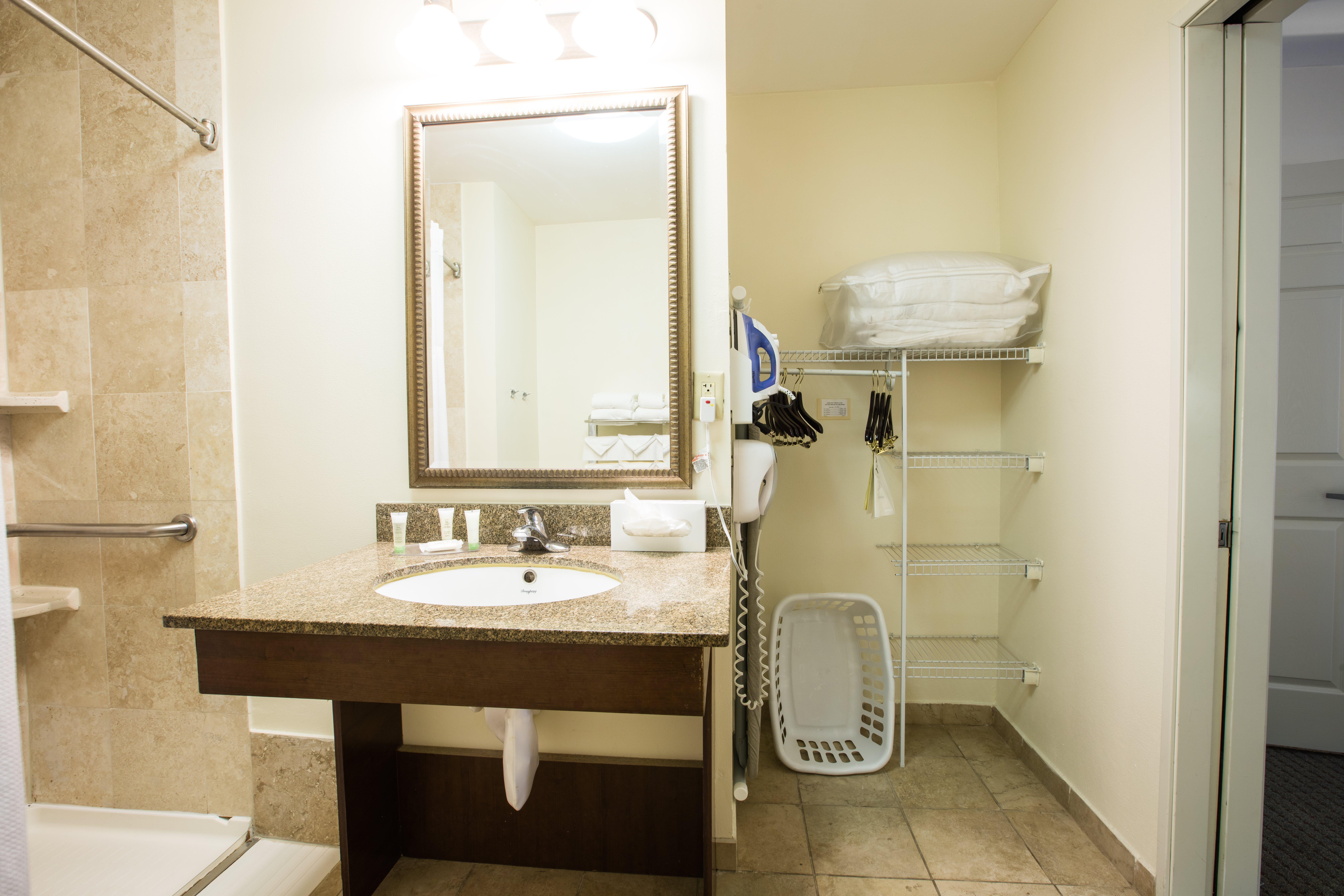 Staybridge Suites Austin Airport By Ihg Eksteriør billede