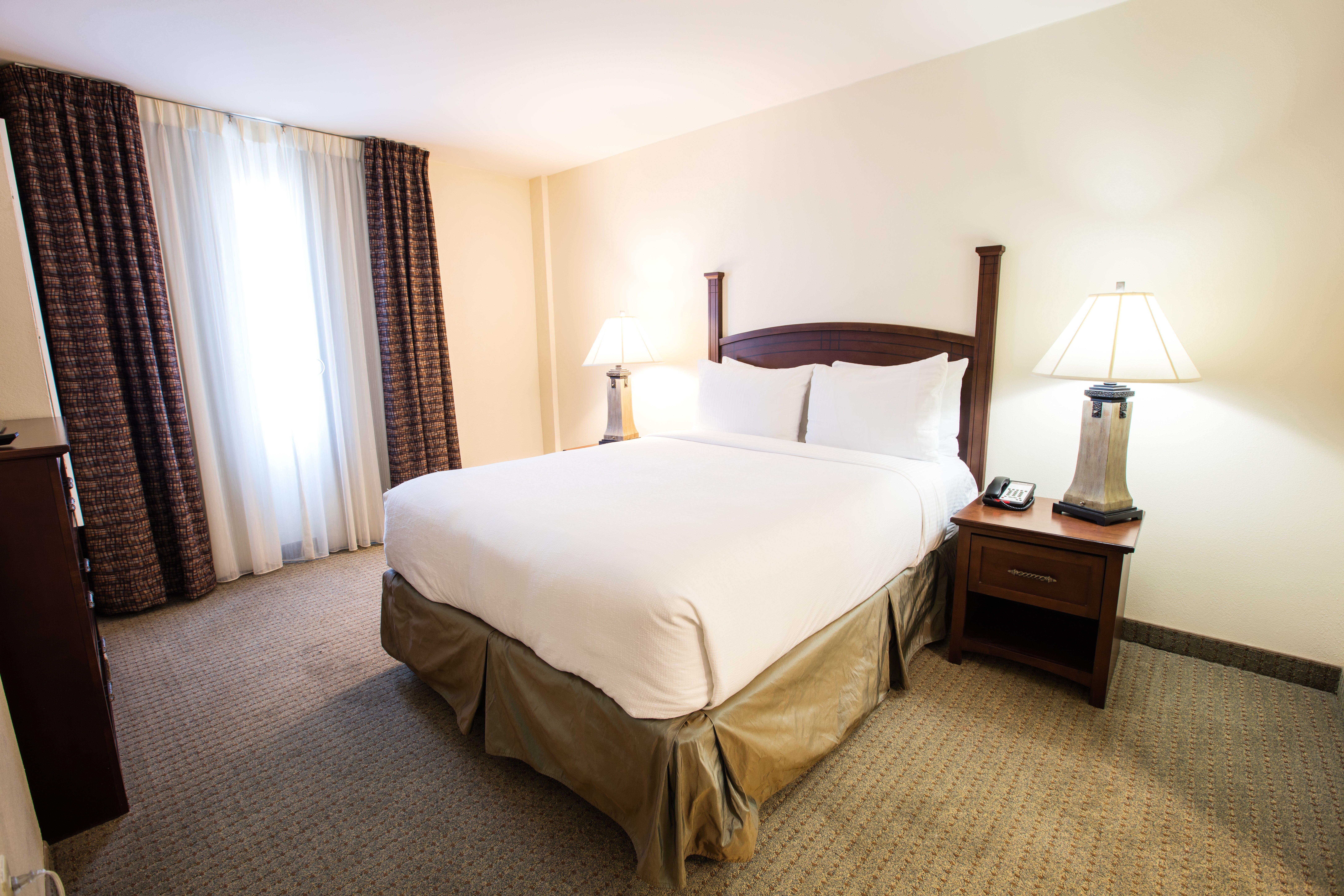 Staybridge Suites Austin Airport By Ihg Eksteriør billede
