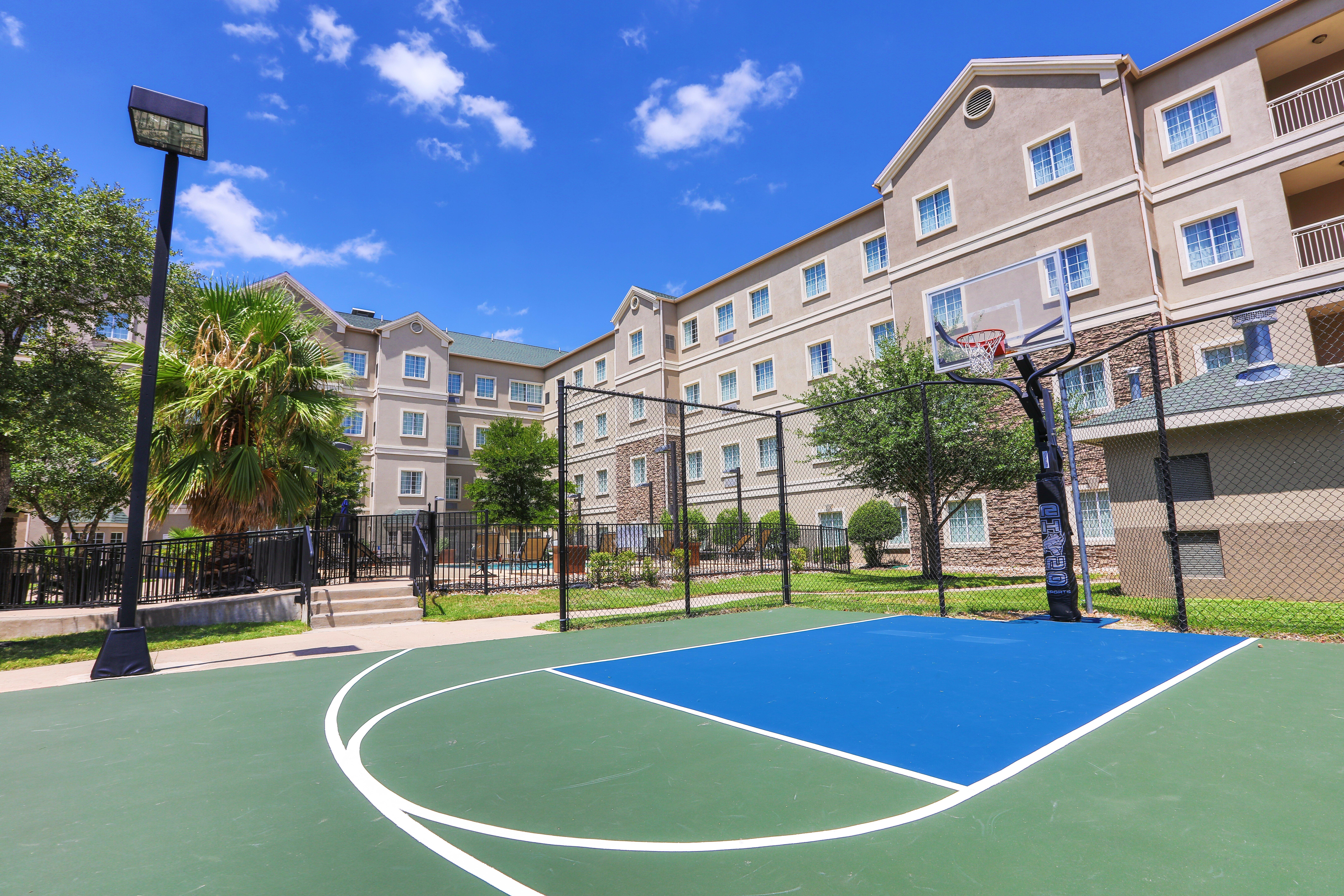Staybridge Suites Austin Airport By Ihg Eksteriør billede